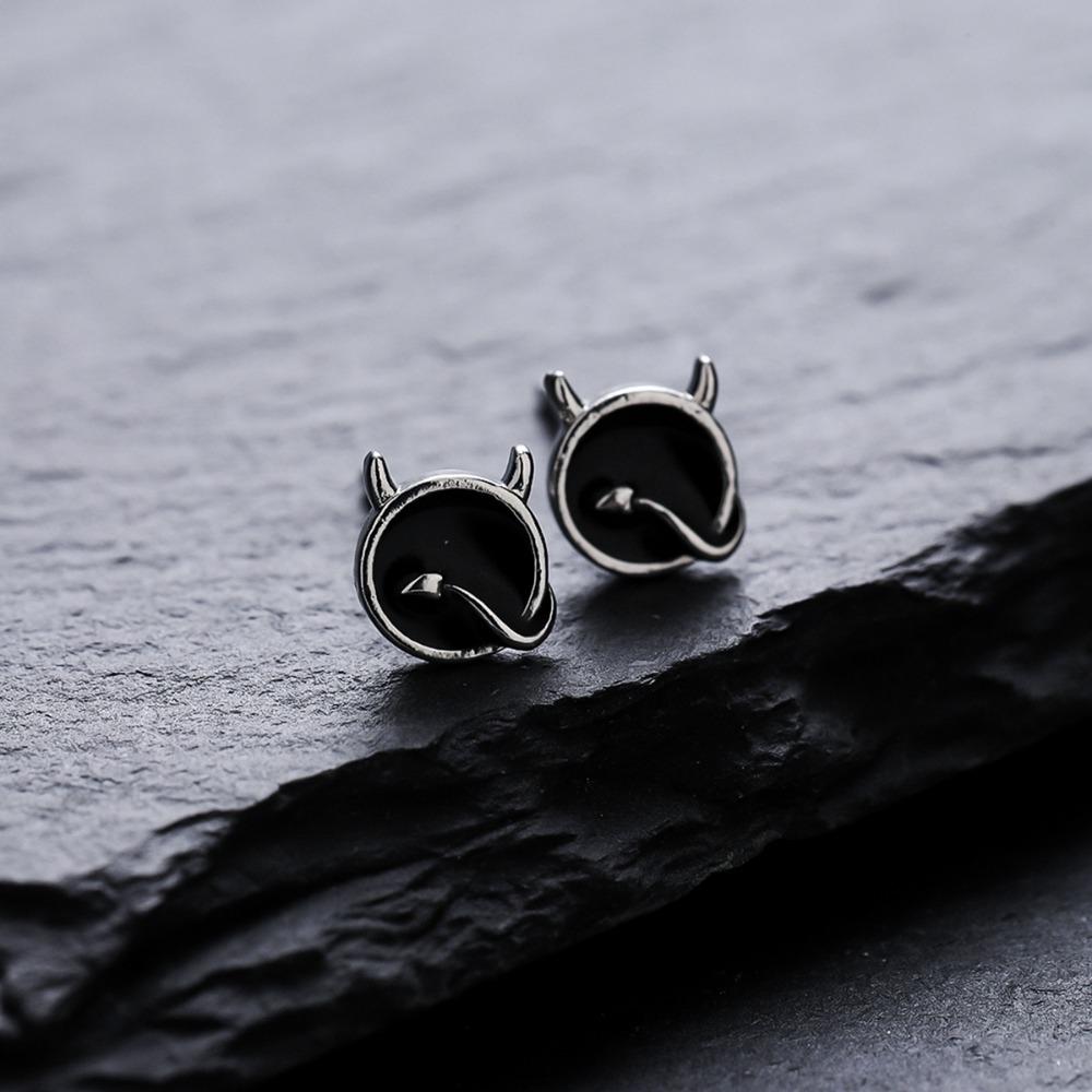 Body Jewelry High End - 1 ペアファッショナブルでクールでスタイリッシュなハイエンドのヒップホップスタイルの多用途イヤリングシンプルなアクセサリー