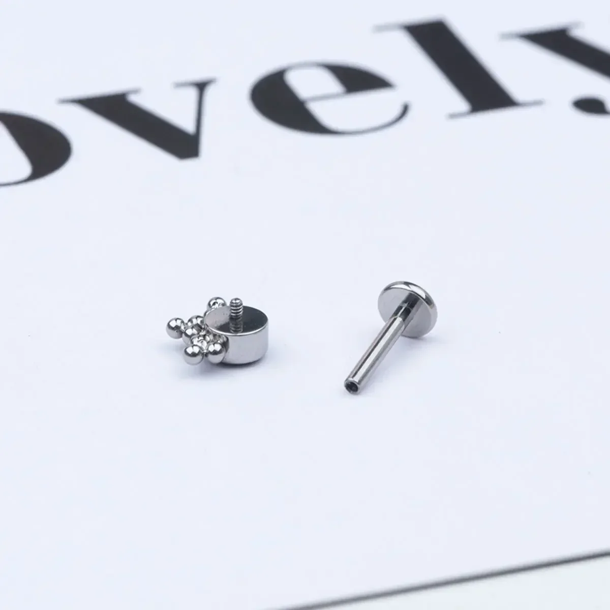 G23 ASTM F136 インプラントグレードチタンオパー - Body Jewelry Implant Grade のレビューと価格