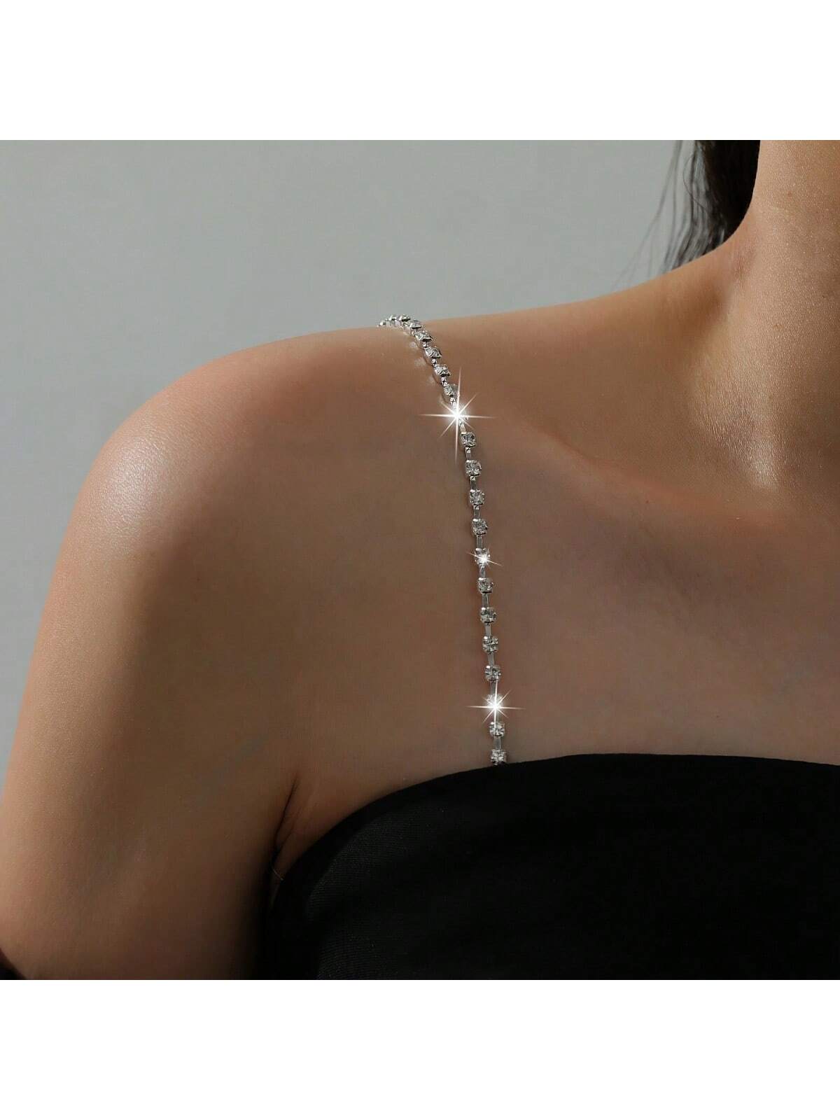 エレガントな調節可能なラインストーンのブラストラップ、セクシ - Body Jewelry Dress のレビューと価格