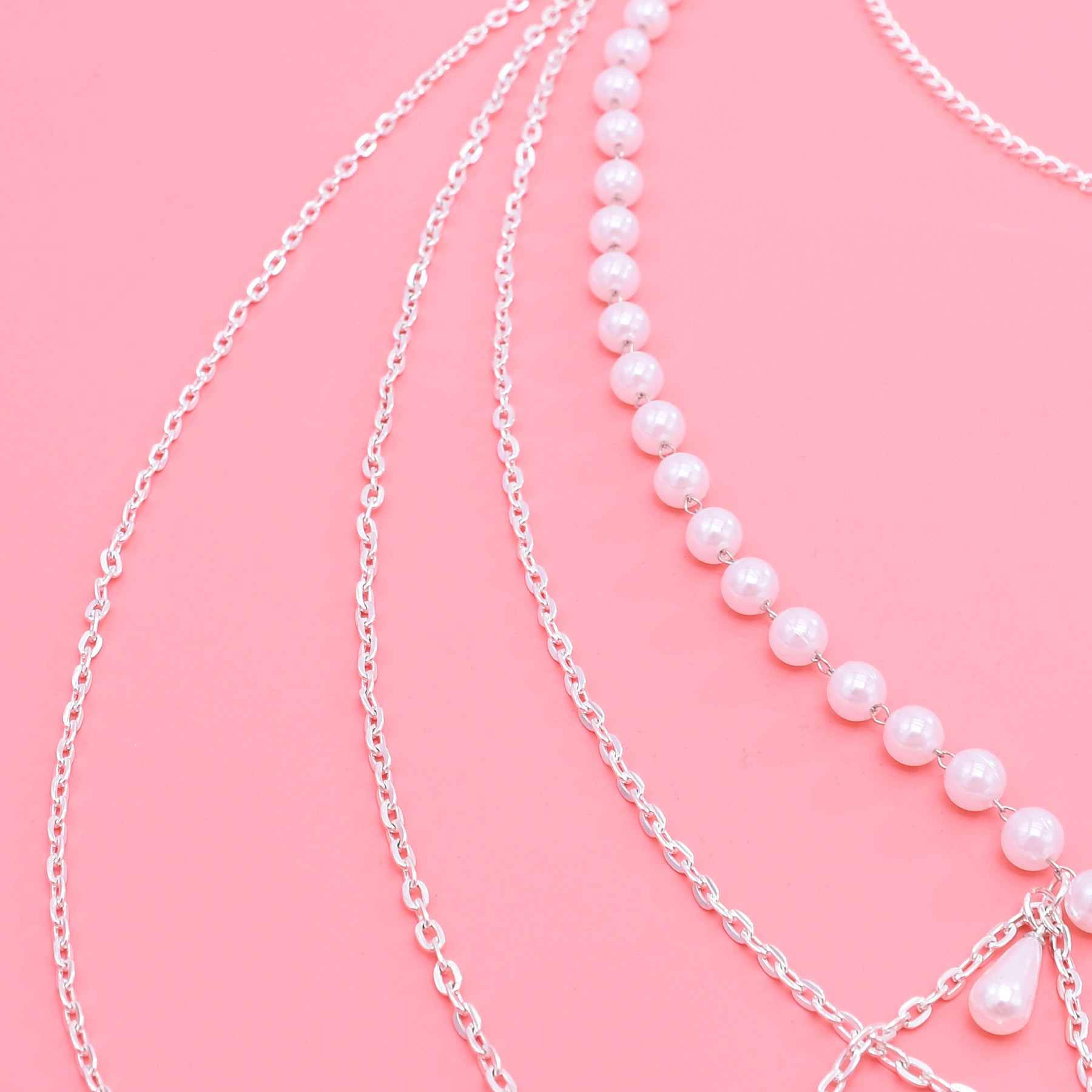 セクシーなウエストチェーンベルト多層模造真珠ベリーボディチェ - Body Jewelry Online のレビューと価格