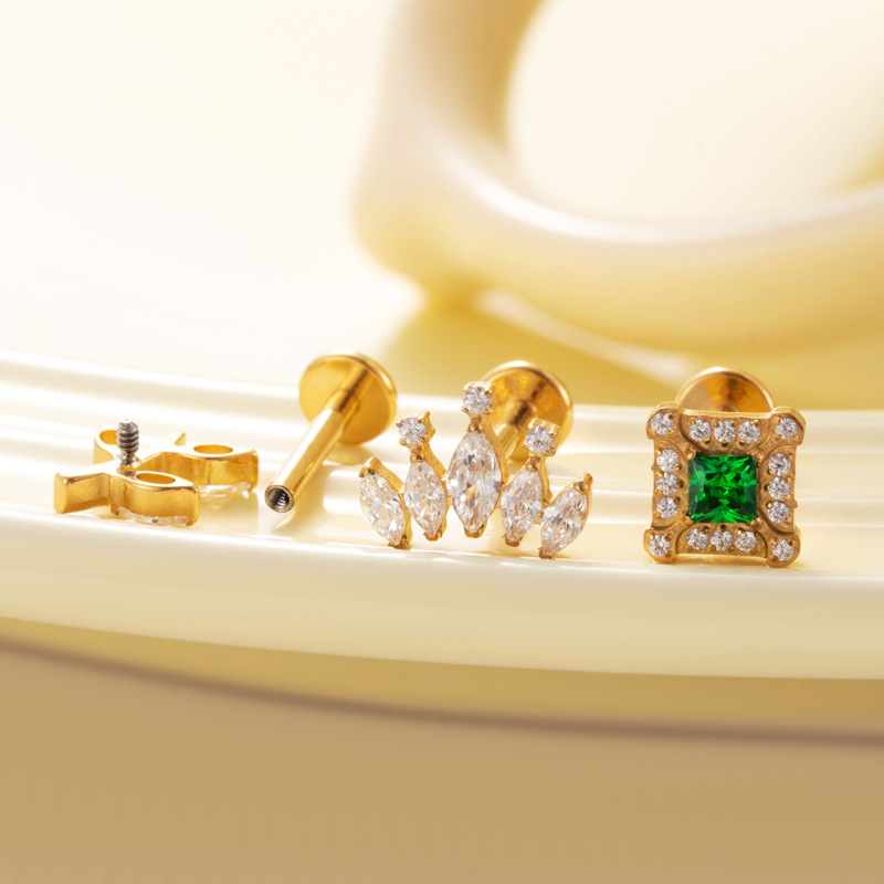 1個 G23 チタン製 ハート軟骨スタッドピアス 16G 内 - Flat Back Labret Stud のレビューと価格